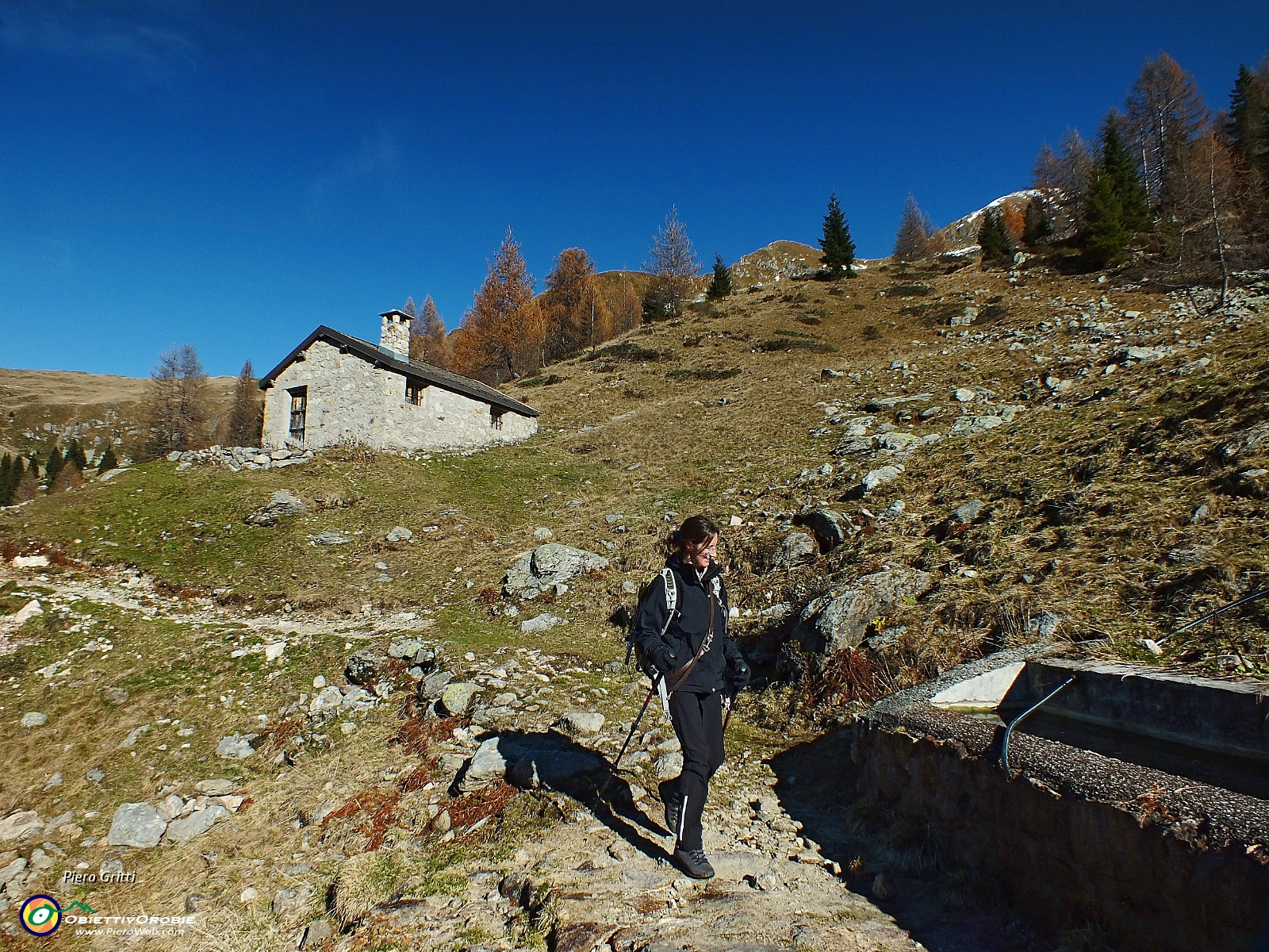 27 passiamo alla Baita di quota 1792 m.....JPG